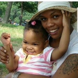 Meet your Posher, Alexis